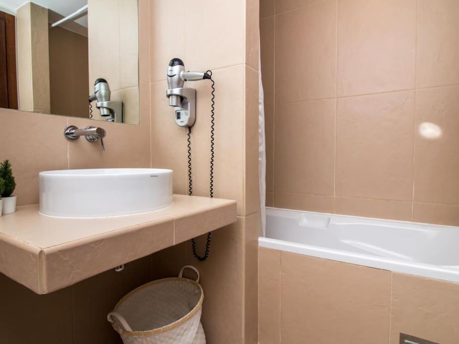 Anchor Apartment - Herdade Dos Salgados & Luxurious & 7 Pools & Golf Albufeira Bagian luar foto